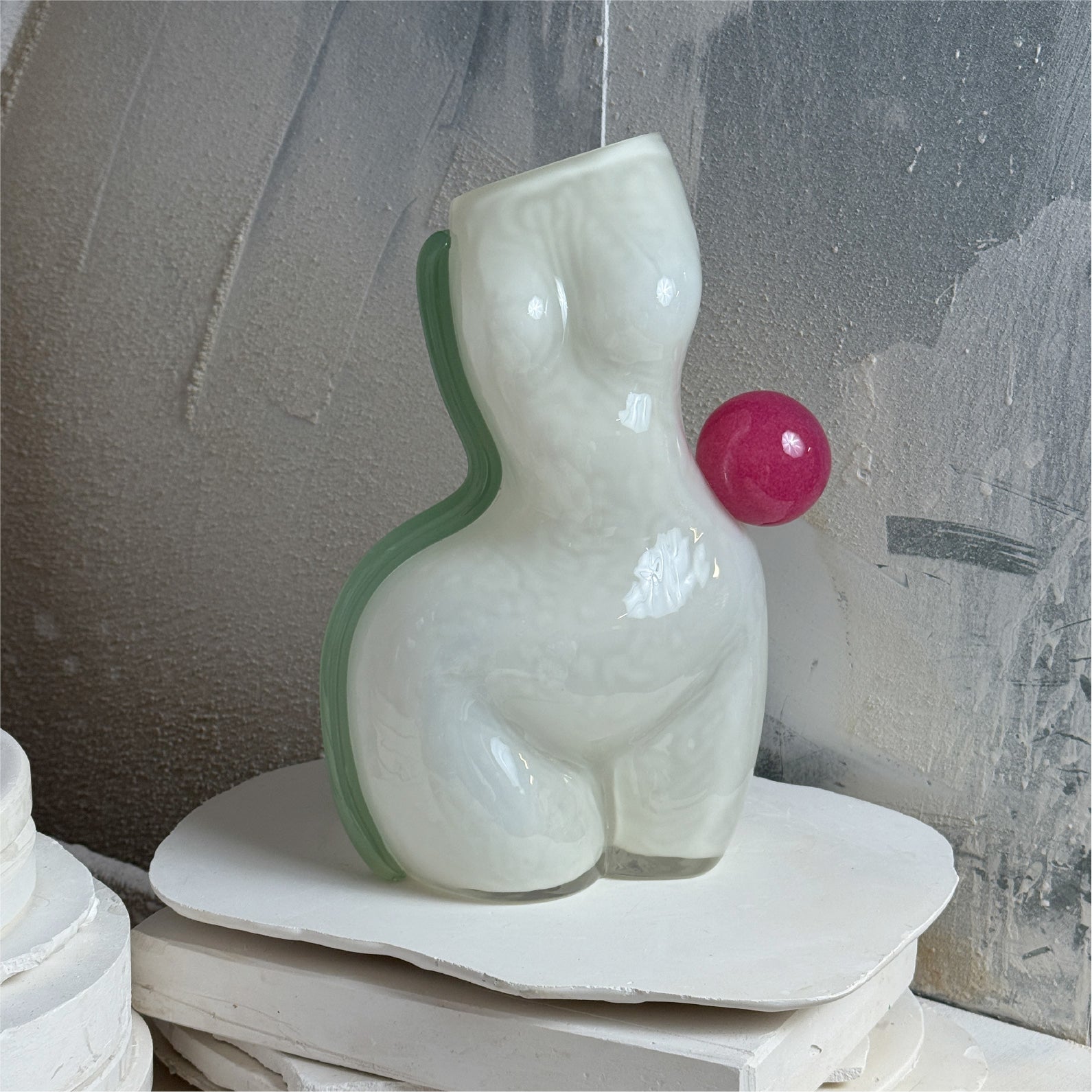 <tc>FUTURA Air Vase</tc>