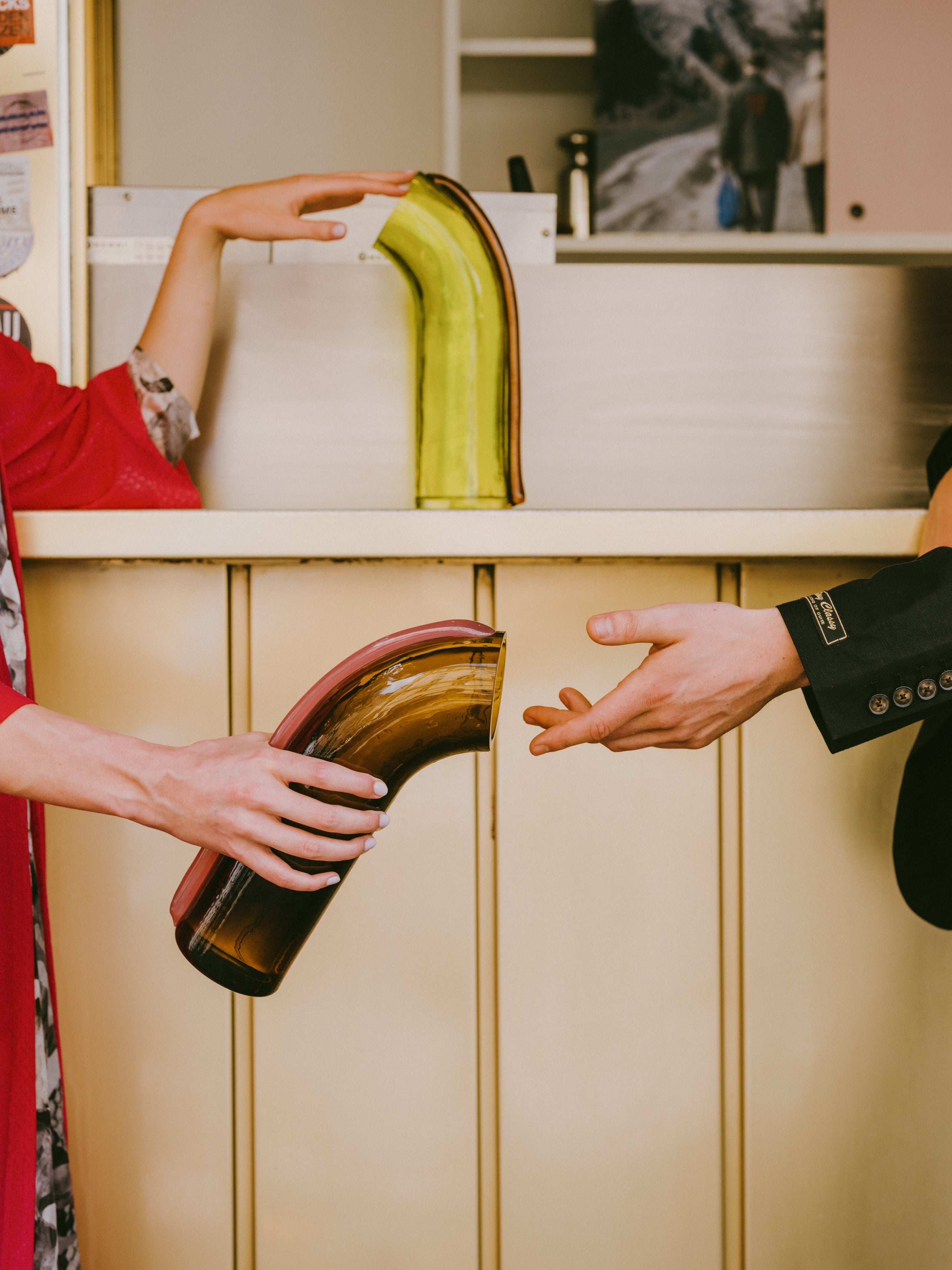 NESSIE_CARAFE_Photoby_Max_Manavi-Huber2