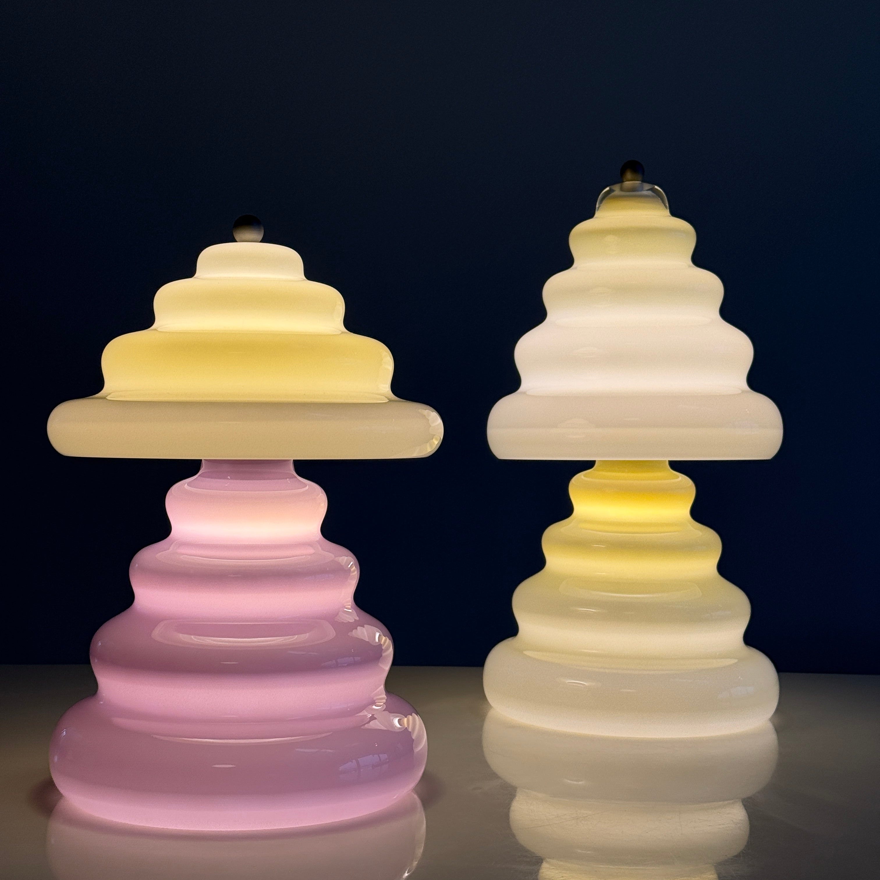 Pulsar_Lamp_Ursula_Futura_Duo_Yellow_Pink_Dark_Background