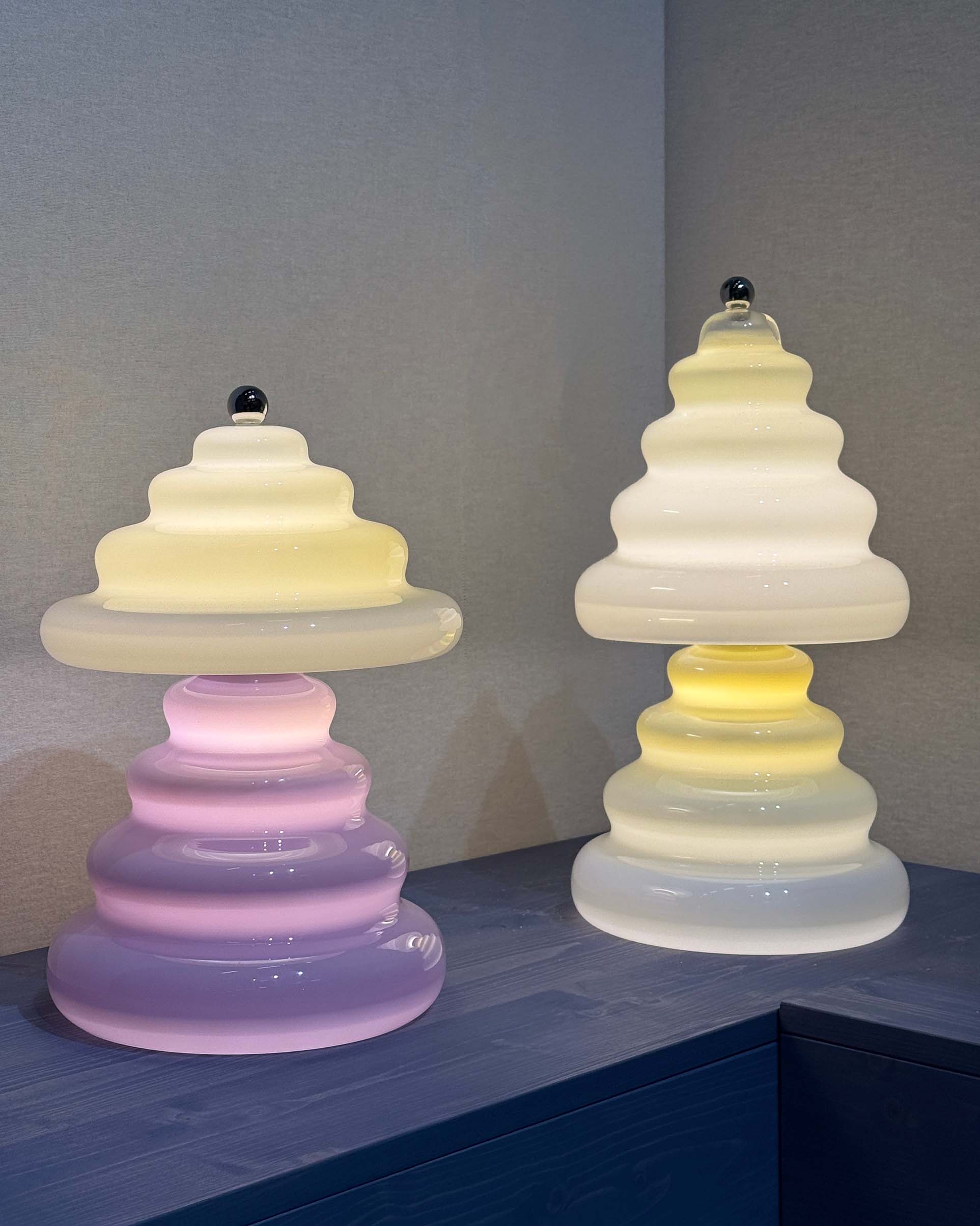 Pulsar_Lamp_Ursula_Futura_Duo_Yellow_Pink_compressed