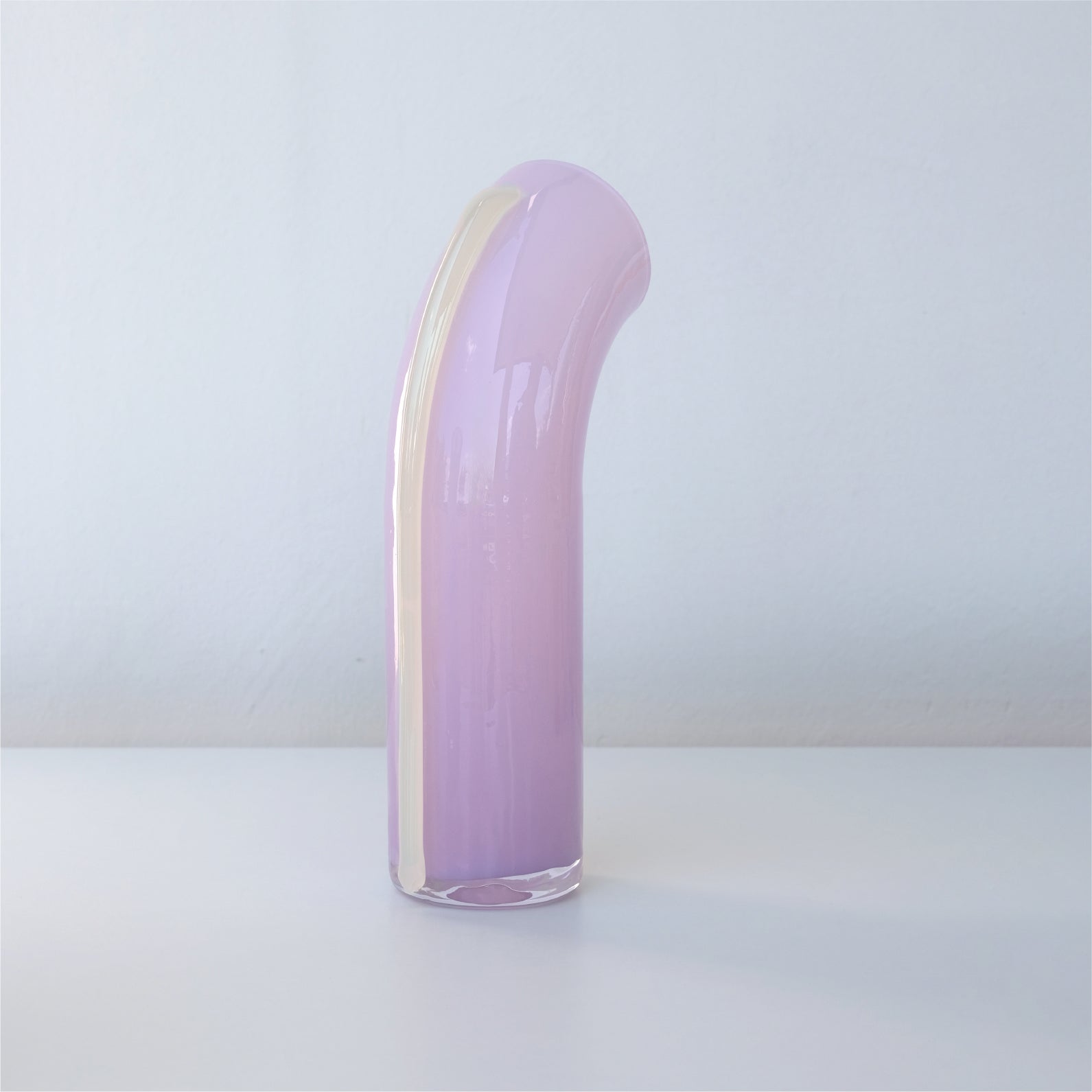 NESSIE Carafe - Soft Lilac & Vanilla Stripe Ursula Futura NESSIE Carafe - Soft Lilac & Vanilla Stripe Ursula Futura